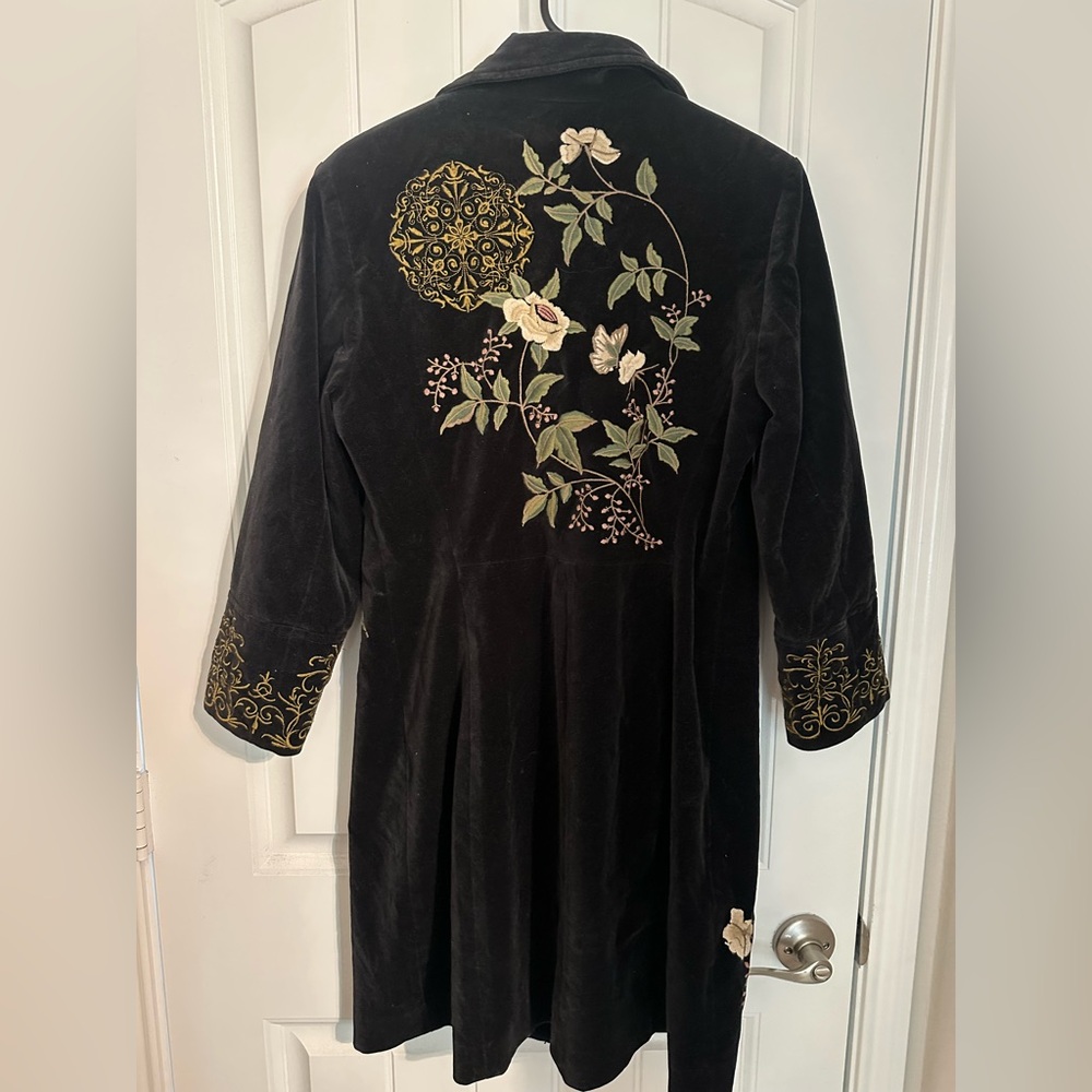 Cabi Black Velvet Embroidered Coat